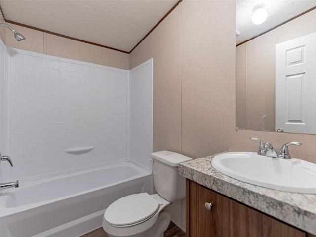 House for sale in Henderson, Texas