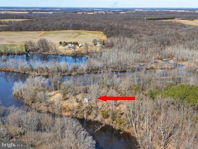 House for sale in Massey, Maryland