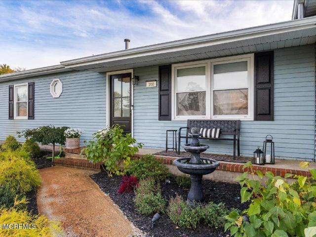 House for sale in Mariner Estates, Toms River