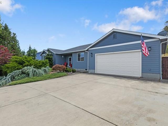 House for sale in Oregonia