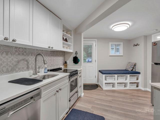 House for sale in Mill Ridge, Banner Elk