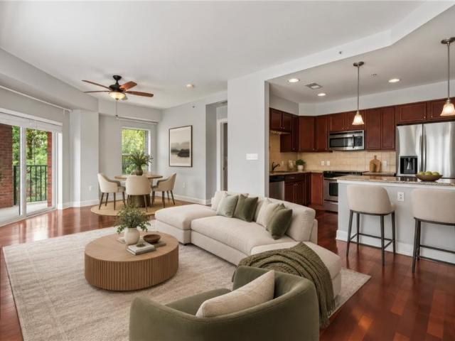 Condo for sale in Sandy Springs, Fulton County