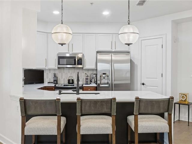 Condo for sale in Sandy Springs, Fulton County