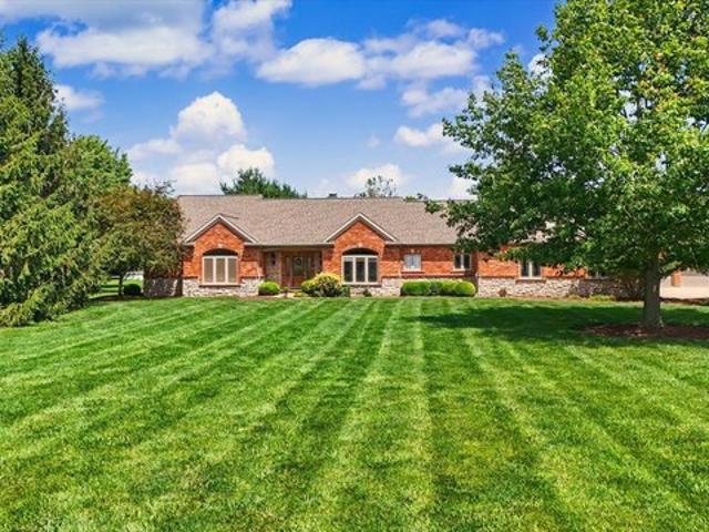 House for sale in Mahomet, Illinois
