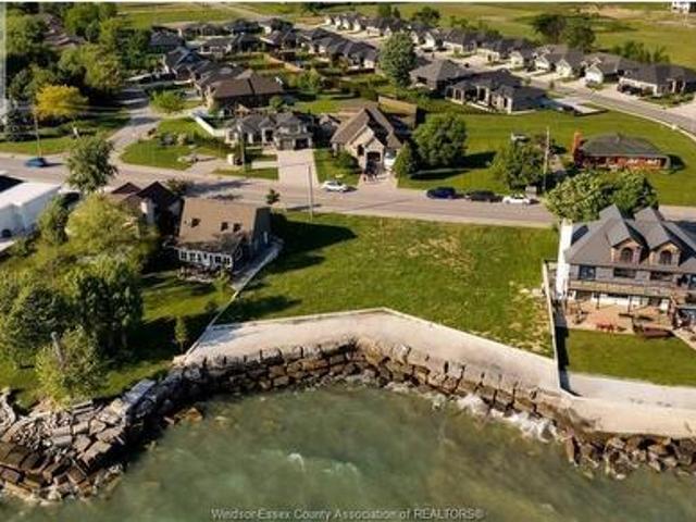 Land for sale in Leamington, Ontario