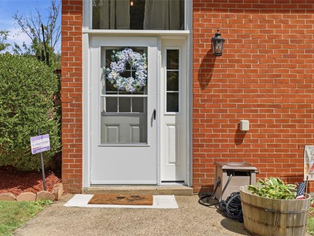 House for sale in Moon, Pennsylvania