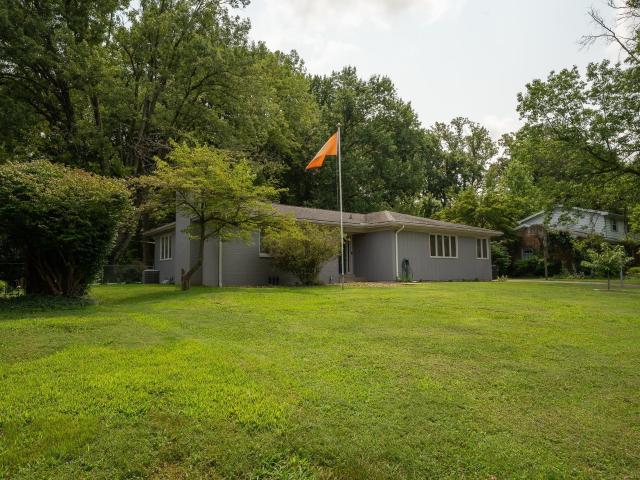 House for sale in Evansville, Indiana