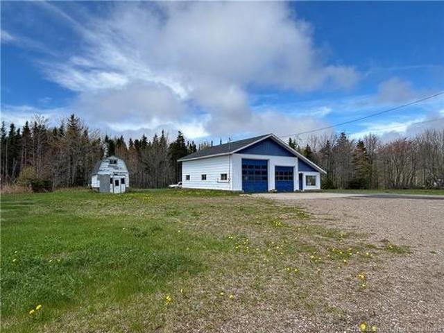 Commercial for sale in Lameque, New Brunswick
