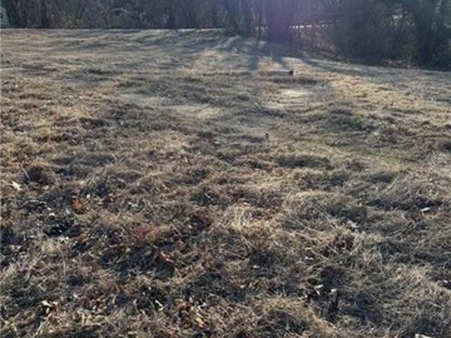 Land for sale in El Dorado Springs, Missouri