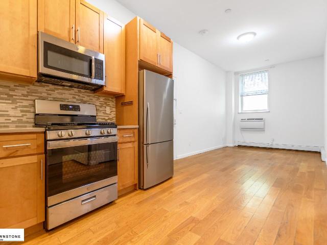 Property for rent in Arverne, New York