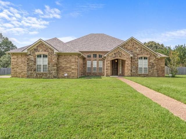 House for sale in Palestine, Texas