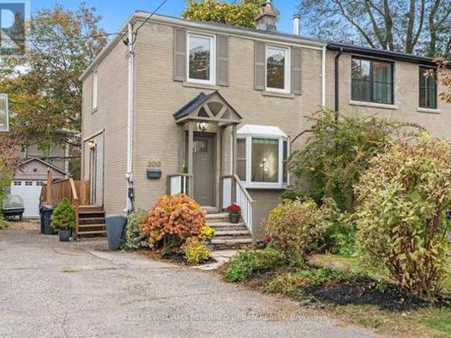 House for sale in Lambton Baby Point, Toronto