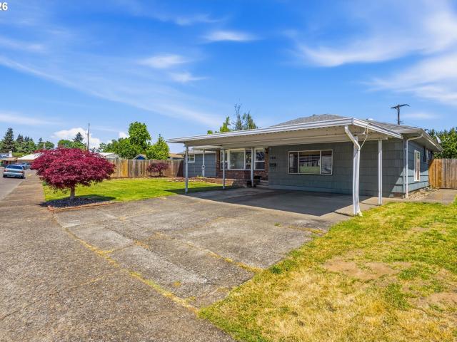 House for sale in Oregonia