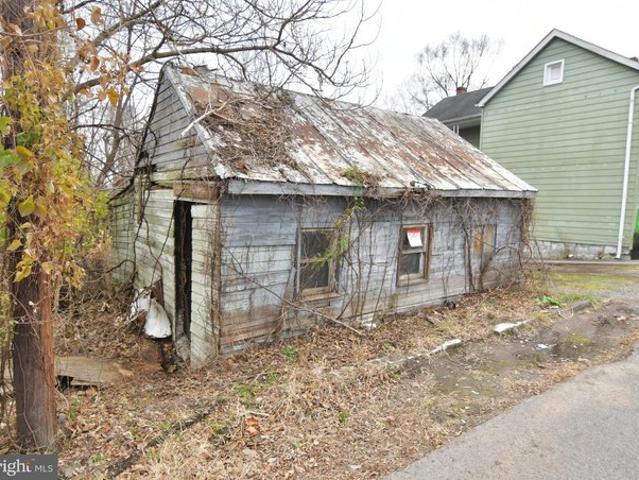 Land for sale in Falling Waters, West Virginia