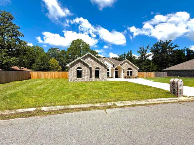 House for sale in Ark