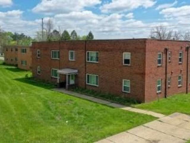 Apartment for rent in Bedford, Ohio