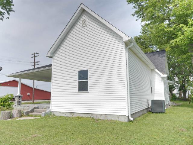 House for sale in Washington, Indiana