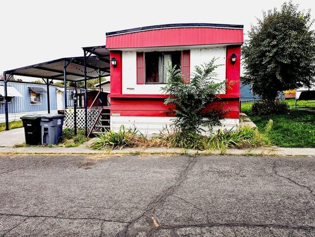 House for sale in Madras, Jefferson County