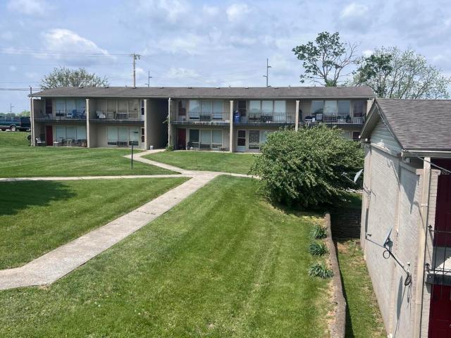 Condo for sale in Frankfort