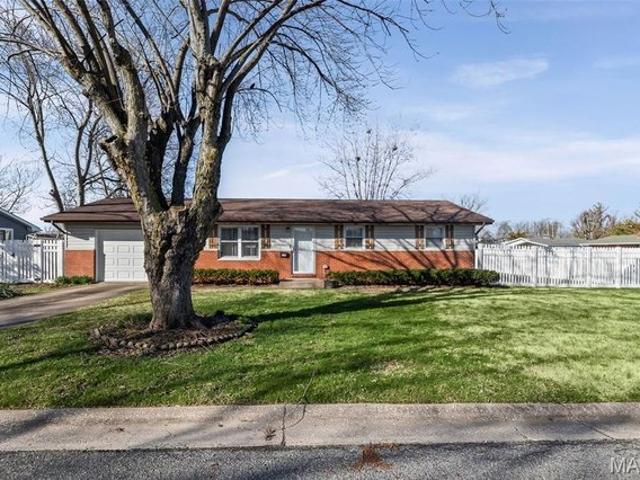 House for sale in Bethalto, Illinois
