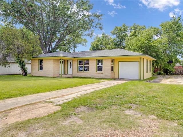 House for sale in Fannin, Texas