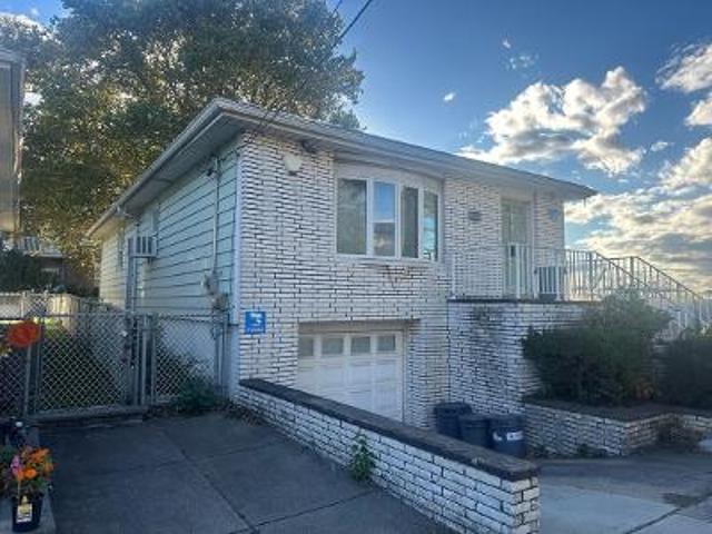 Property for sale in Bayonne, New Jersey