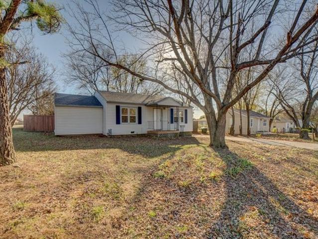 House for sale in Sand Springs, Oklahoma