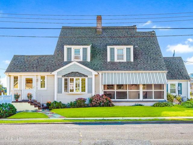 House for sale in Point Pleasant Beach, New Jersey