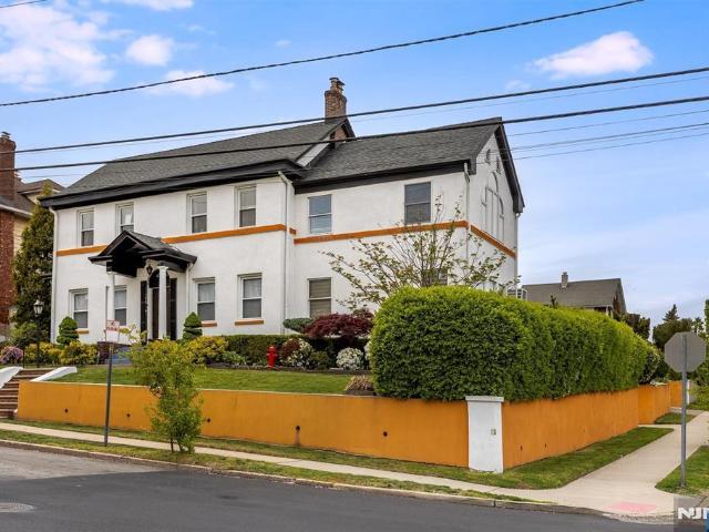 House for sale in Passaic, New Jersey