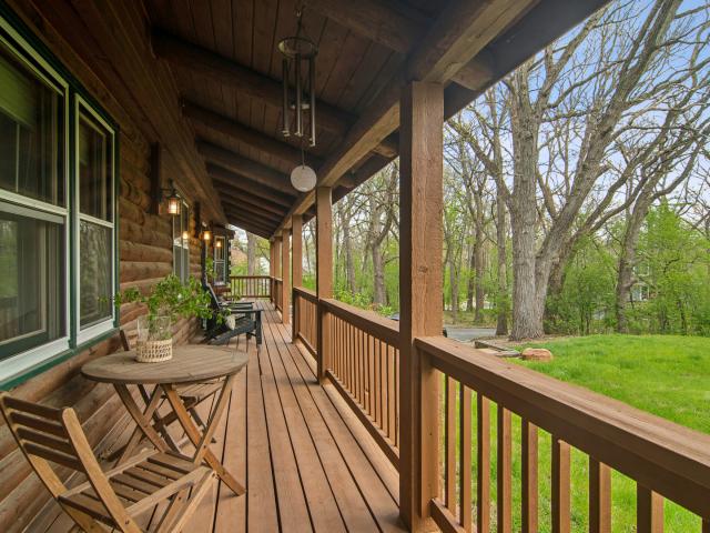 House for sale in Mchenry, Illinois