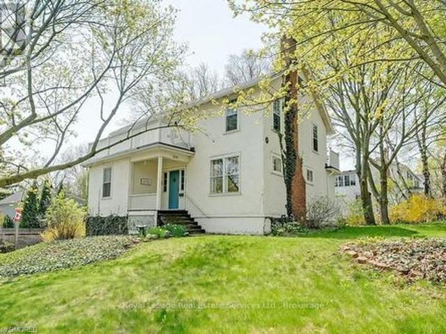 House for sale in Oakville, Ontario
