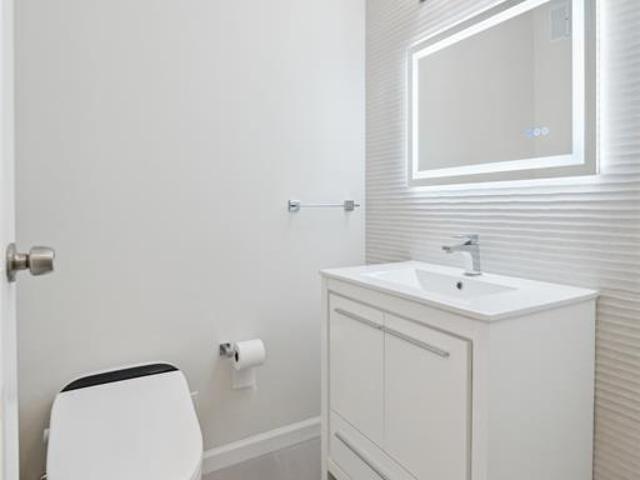 Condo for sale in Cliffside Park, New Jersey