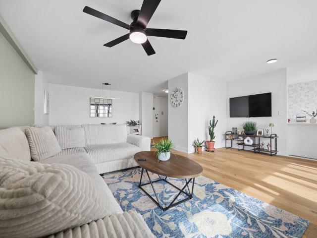 Condo for sale in Cliffside Park, New Jersey