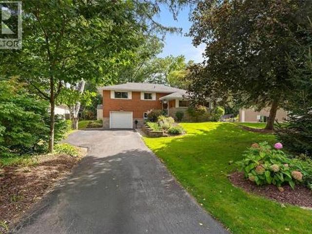 House for sale in Ancaster, Ontario