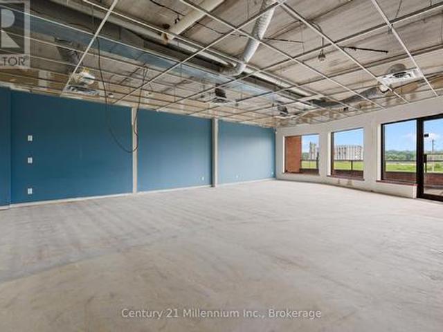 Commercial for rent in Grey, Ontario