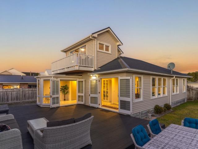 House for rent in Paraparaumu Beach, Wellington