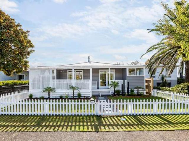 House for sale in Paraparaumu, Wellington