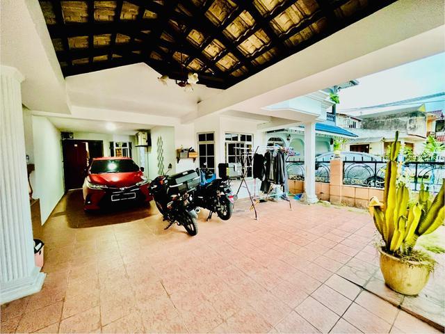 Terraced House for sale in Country Heights Damansara, Kuala Lumpur
