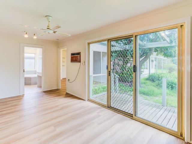 House for rent in Capel Sound, Melbourne