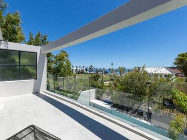 House for sale in Cape Town, Western Cape