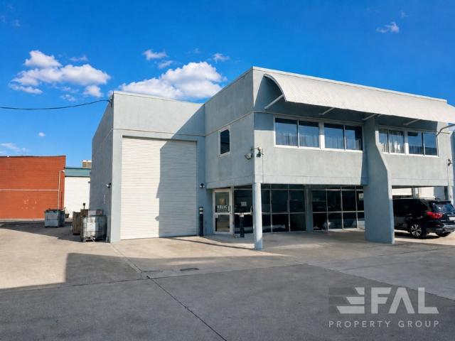 Warehouse for rent in Toombul, Queensland