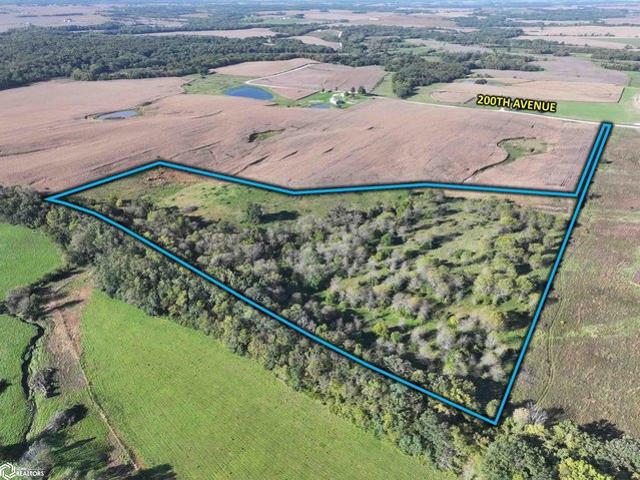 Farm for sale in Sigourney, Keokuk County