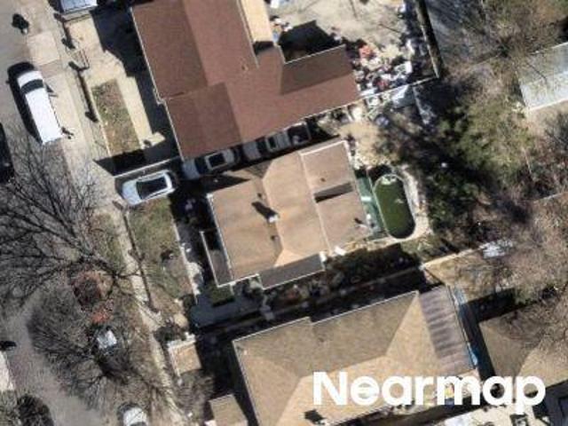 House for sale in Queens, Arverne