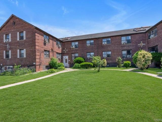 Condo for sale in Queens, Arverne