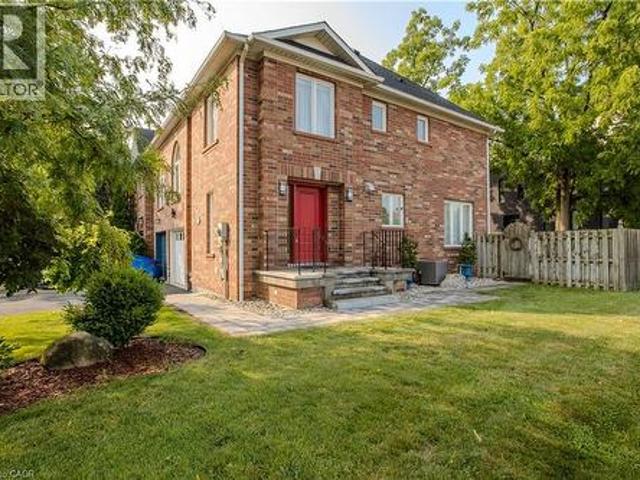 House for sale in Burlington, Ontario