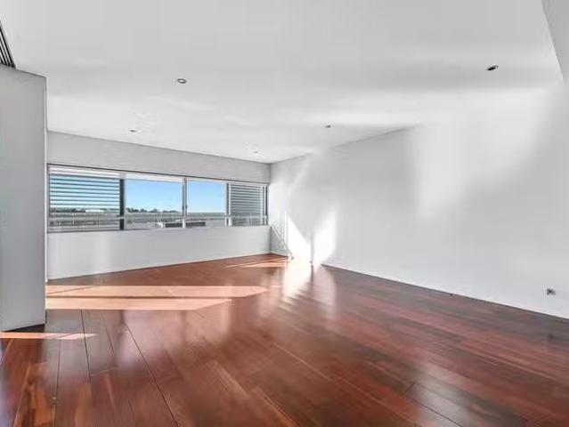 Apartment for rent in Little Bay