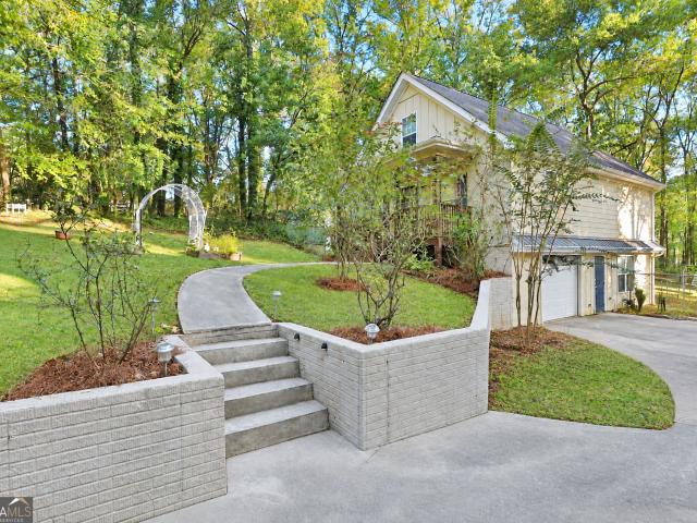 House for sale in Moreland, Coweta County
