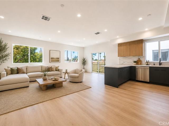 House for sale in Canoga Park, California