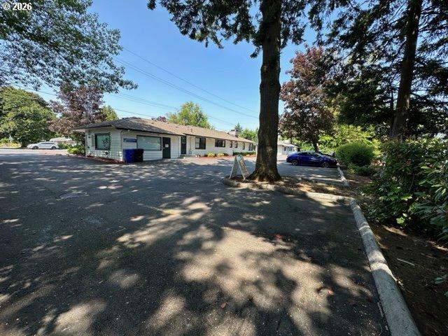 Commercial for sale in Oregonia