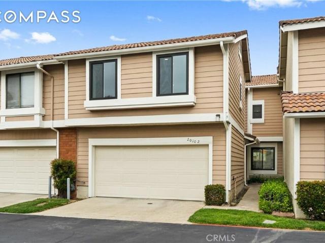 Townhouse for sale in Diamond Bar